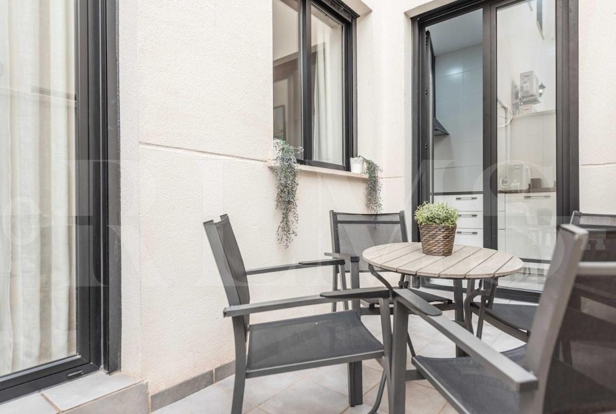 Apartamento With Parking And Patio - Center By Rems Málaga
