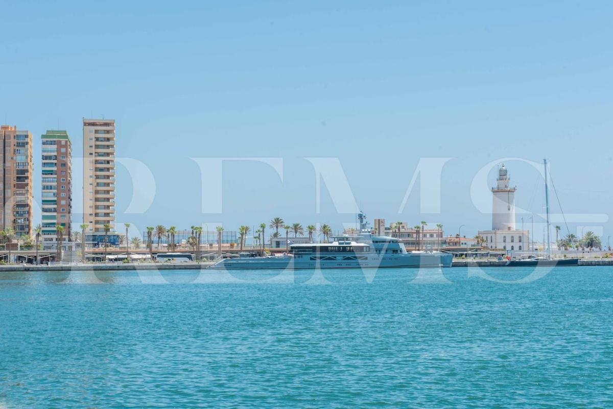Apartment With Parking And Patio - Center By Rems Malaga