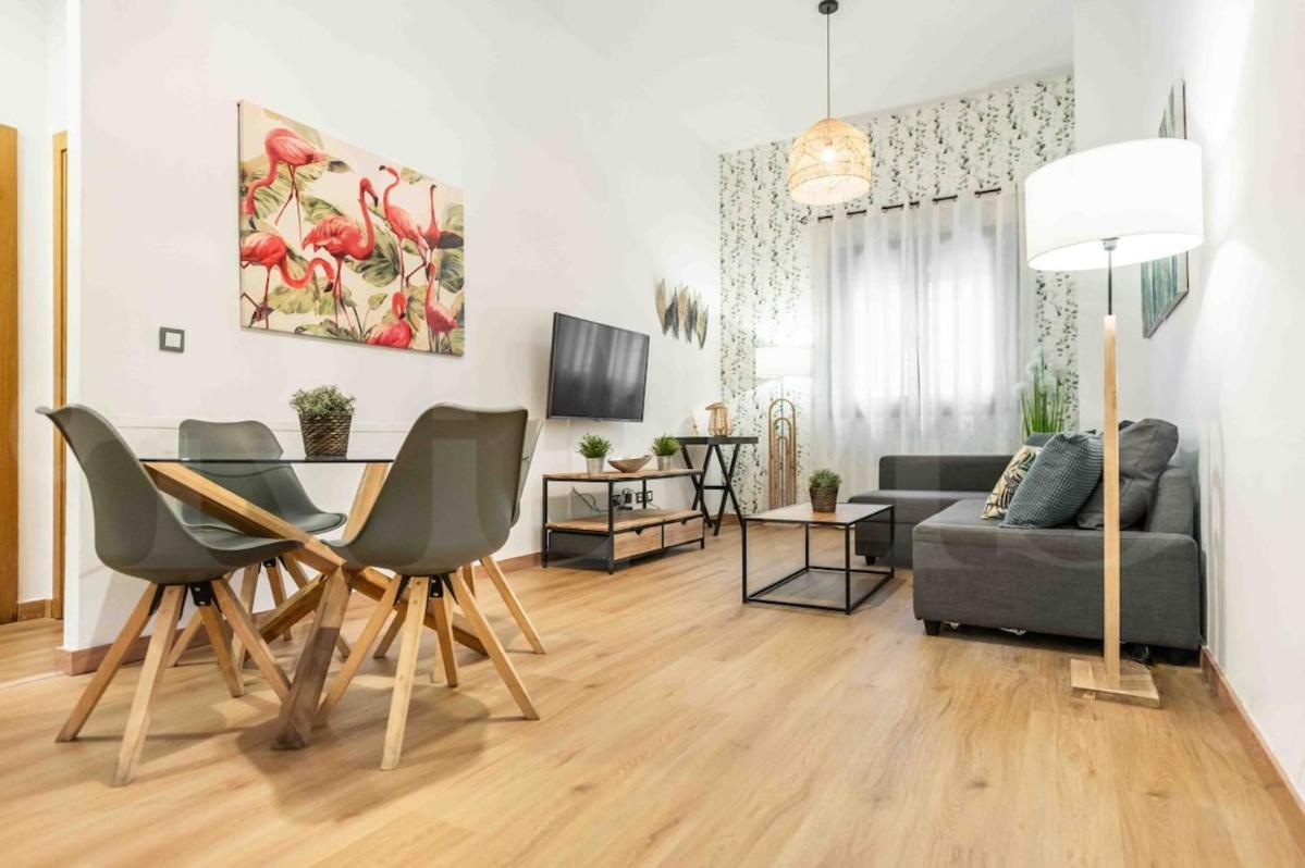 Appartement With Parking And Patio - Center By Rems